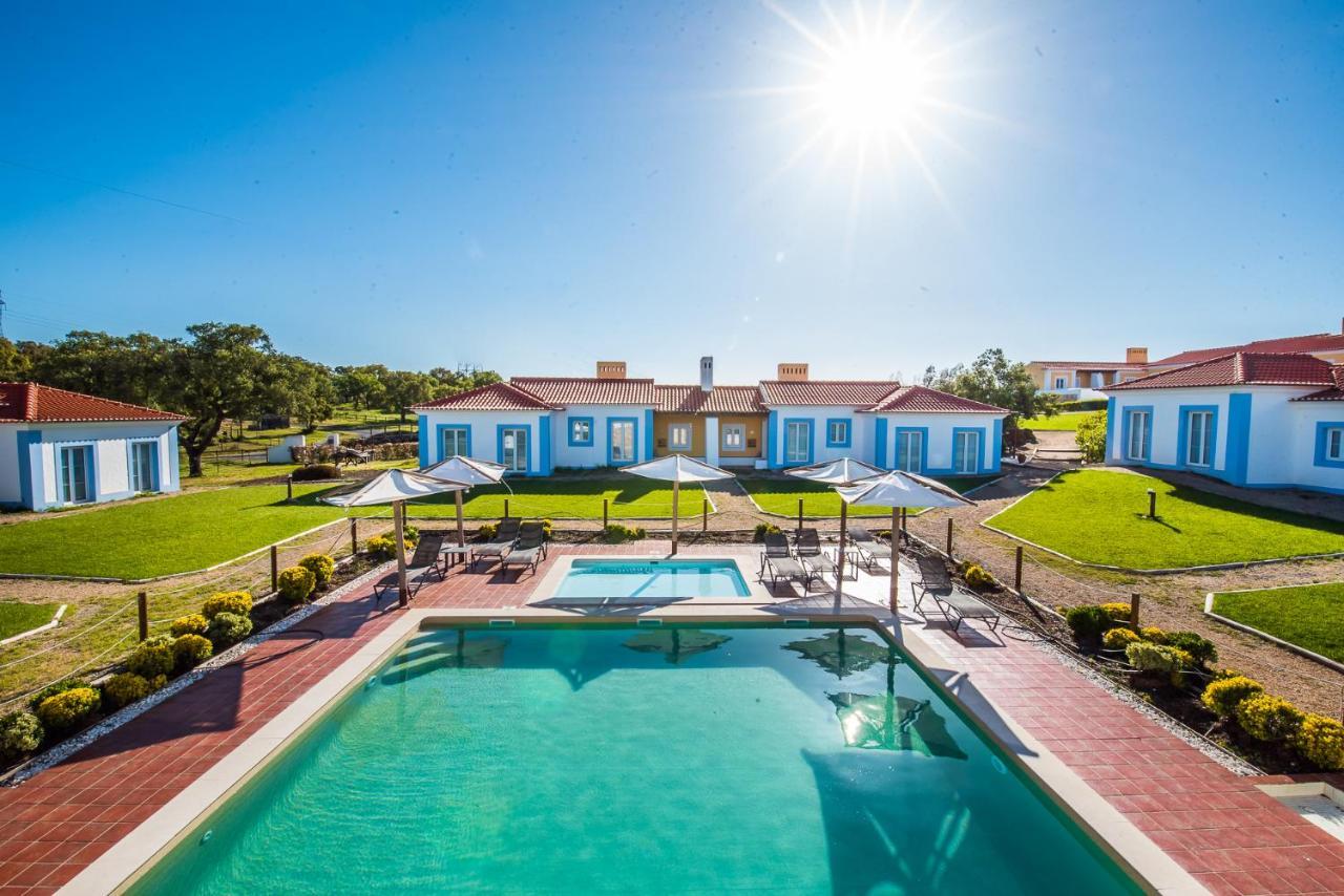 Monte Do Giestal - Casas De Campo & Spa Abela Exterior photo